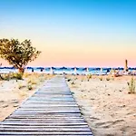 Fuer 12 Personen In Chania- Kreta - West-kreta By Interhome