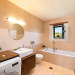 Fuer 12 Personen In Chania- Kreta - West-kreta By Interhome Chania (Crete)