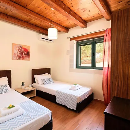Fuer 12 Personen In Chania- Kreta - West-kreta By Interhome Holiday home *